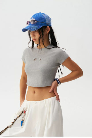 [Monterest] Cutout Embroidery Slim Fit Crop Tee