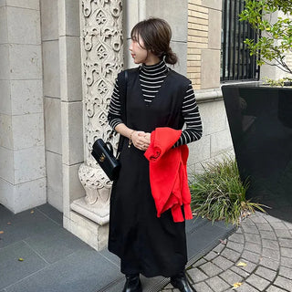 Big V-neck dress
