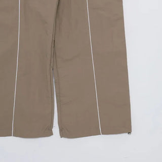 Piping pants