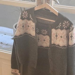 Winter version: Stylish cardigan with snowflake pattern