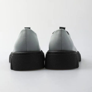 Round low chunky loafers