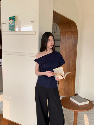 asymmetric shoulder top