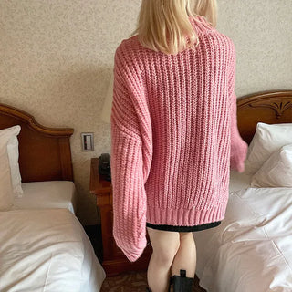 Shoulder slit knit