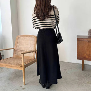 Flared long skirt