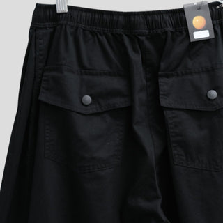 Wide-leg pants with elastic waistband and slits