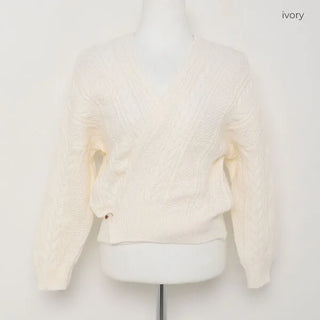 Wrap-design knit