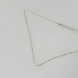 light simple neckless