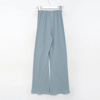 Pleated semi-bootcut pants