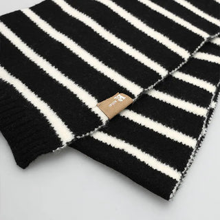 Striped knit scarf
