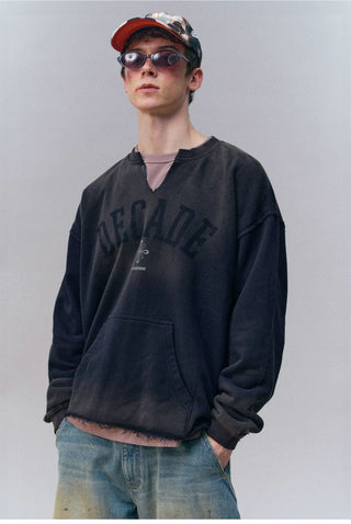 [Monterest] Washed Split-Neck Graphic Sweatshirt