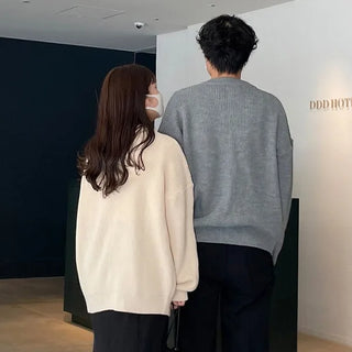 U-neck knit cardigan