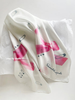 minority bow scarf