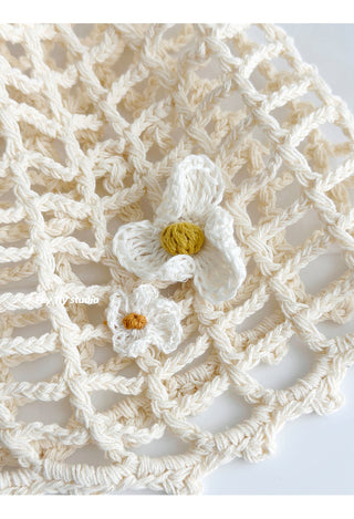 frangipani fishnet cap