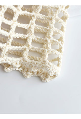 frangipani fishnet cap