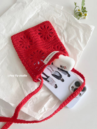knit crossbody bag