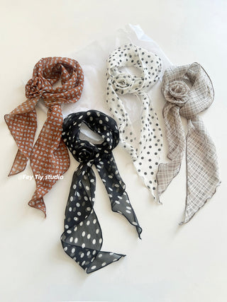 removable rose scarf
