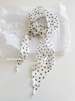 removable rose scarf