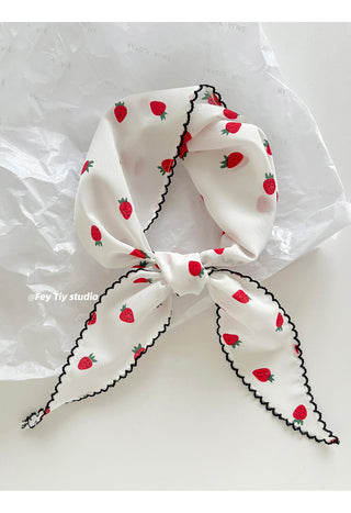 strawberry photo scarf