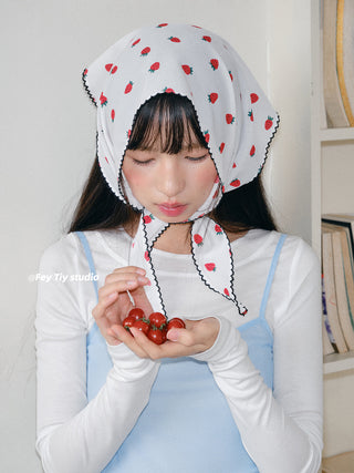 strawberry photo scarf