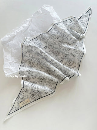 light purple shawl