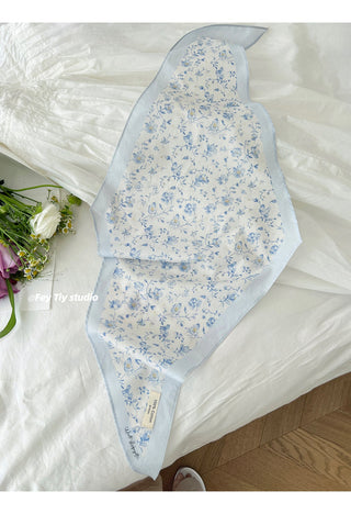 gentle flower scarf