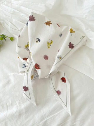 gentle flower scarf