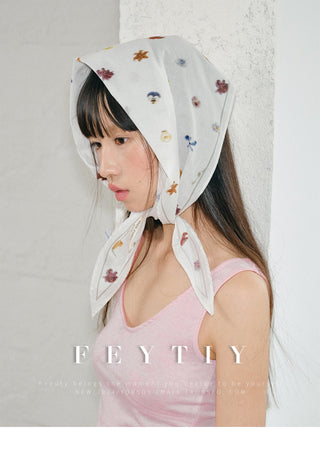gentle flower scarf