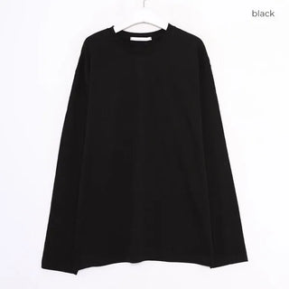 Basic long-sleeved T-shirt