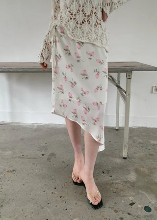 (2 colors) Floral print asymmetrical skirt
