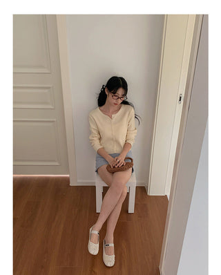 Korean V-neck long-sleeved sweater