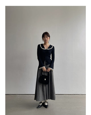 Floral pattern pleated skirt