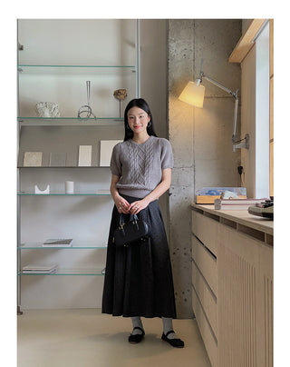 Floral pattern pleated skirt