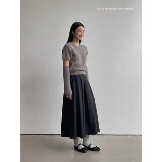 Floral pattern pleated skirt