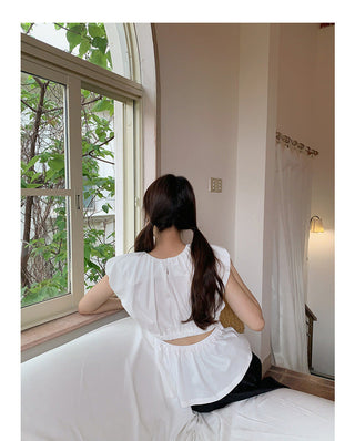 Waist slimming backless top