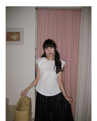 Waist slimming backless top