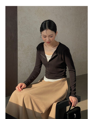 Contrast long sleeve zipper