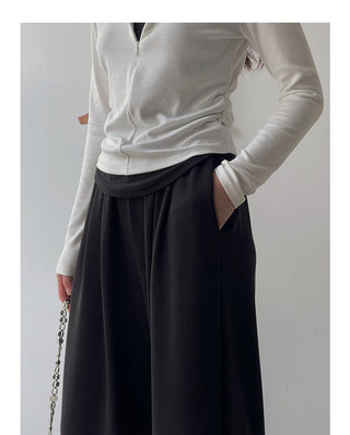 Contrast long sleeve zipper
