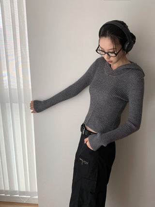 Retro ribbed hooded sweater