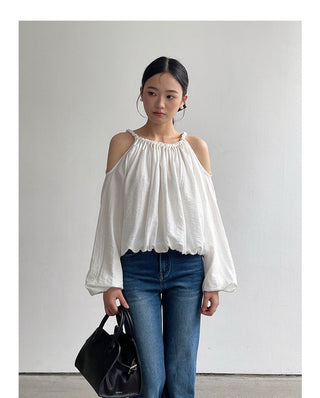 Kink Neck Shoulder Shirt