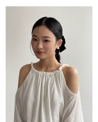 Kink Neck Shoulder Shirt