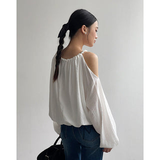 Kink Neck Shoulder Shirt