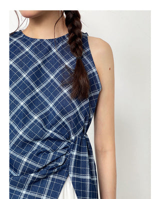 Pleated Waist Slit Top