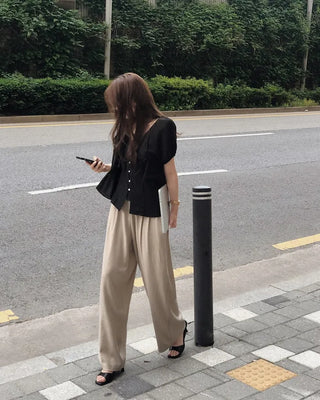 Strappy short-sleeved blouse