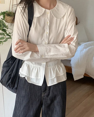Ribbon collar blouse