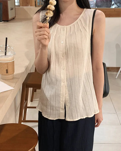 Sleeveless blouse - 2 colors