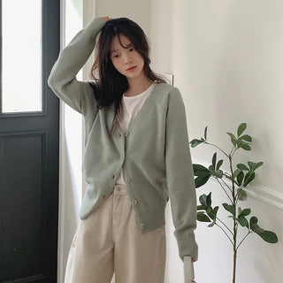 V-neck fluffy cardigan