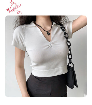 V-neck knit crop