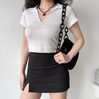 V-neck knit crop