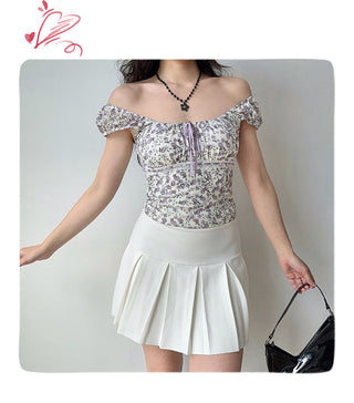 floral U-collar top