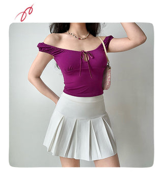 cutout U-collar top